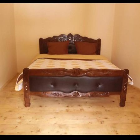 Guest House Georgia Elisabeth Адиши Экстерьер фото